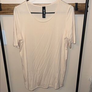 Agnes & Dora - Women's Large Cream T-Shirt